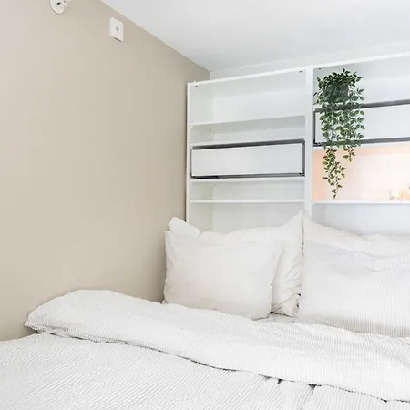 Apartment Vicken Modern In The Vibrant Waterfront Bergen