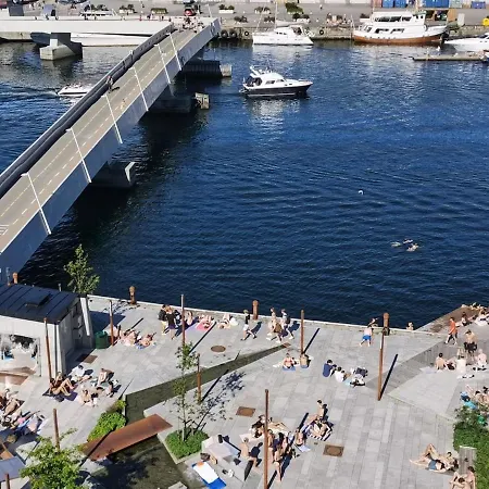 Apartment Vicken Modern In The Vibrant Waterfront Bergen